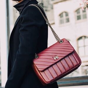 HENRI BENDEL 712 Quilted Puffy Calfskin Leather Flap Shoulder Bag Burgundy Red